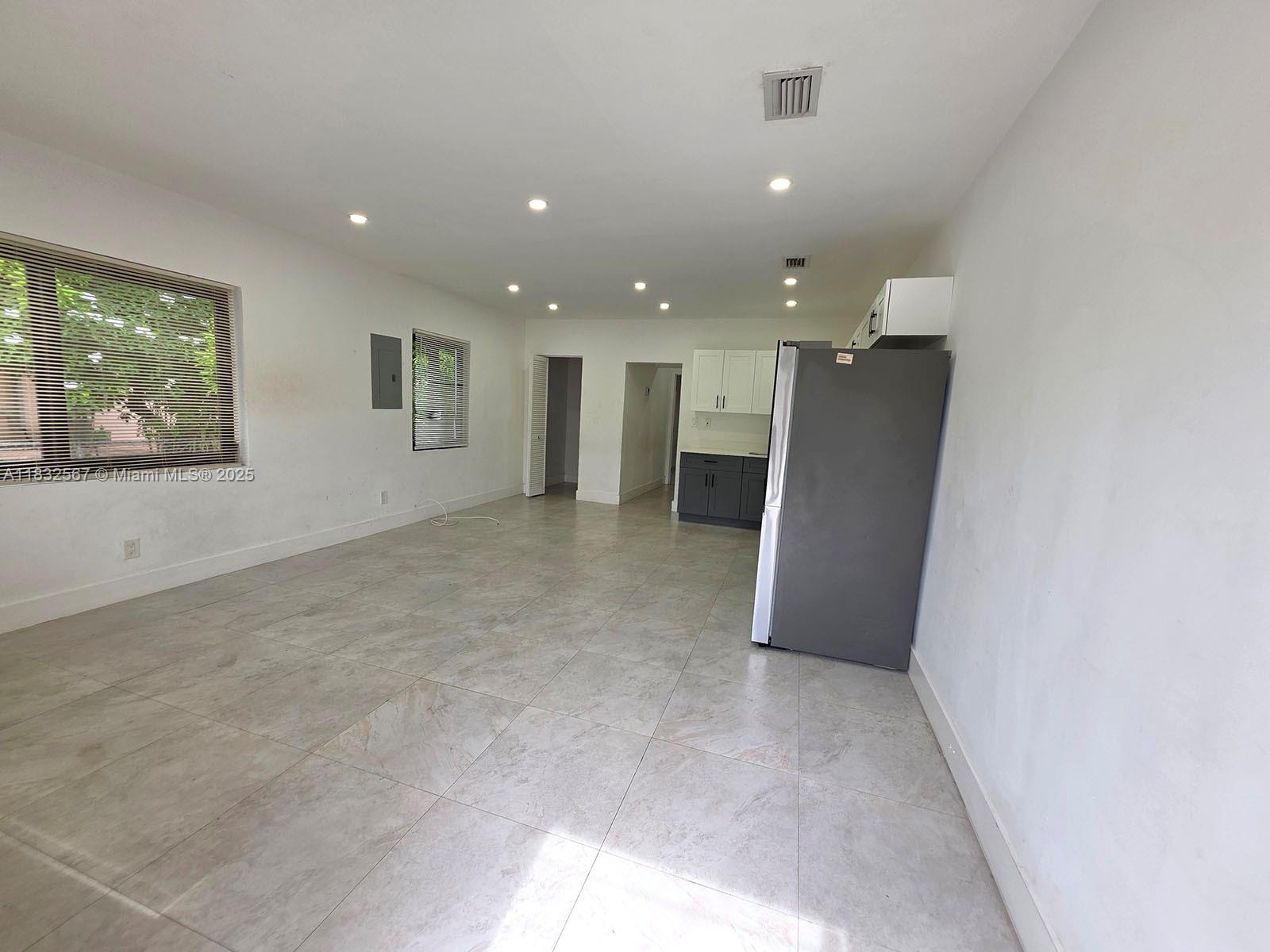 2ND - Residential Lease