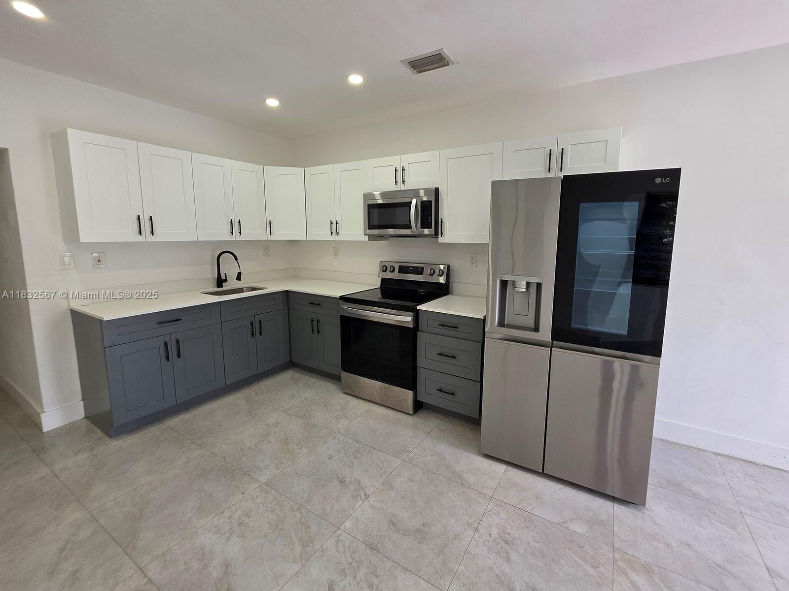 2ND - Residential Lease