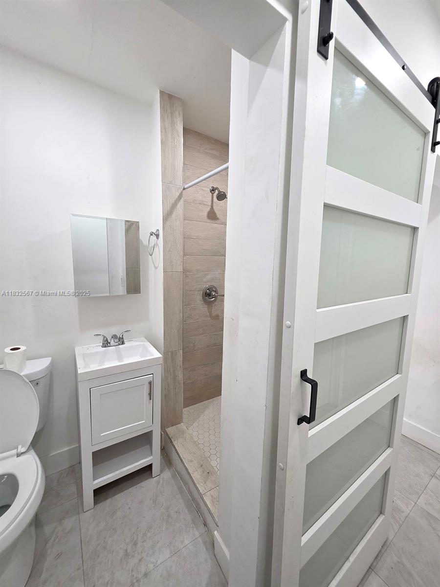 2ND - Residential Lease