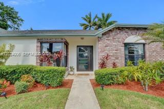 ORANGE TREE HOMES - Residential