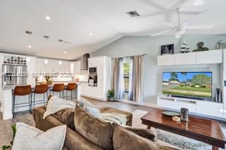 ORANGE TREE HOMES - Residential