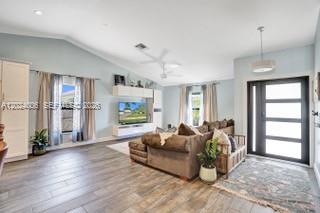 ORANGE TREE HOMES - Residential