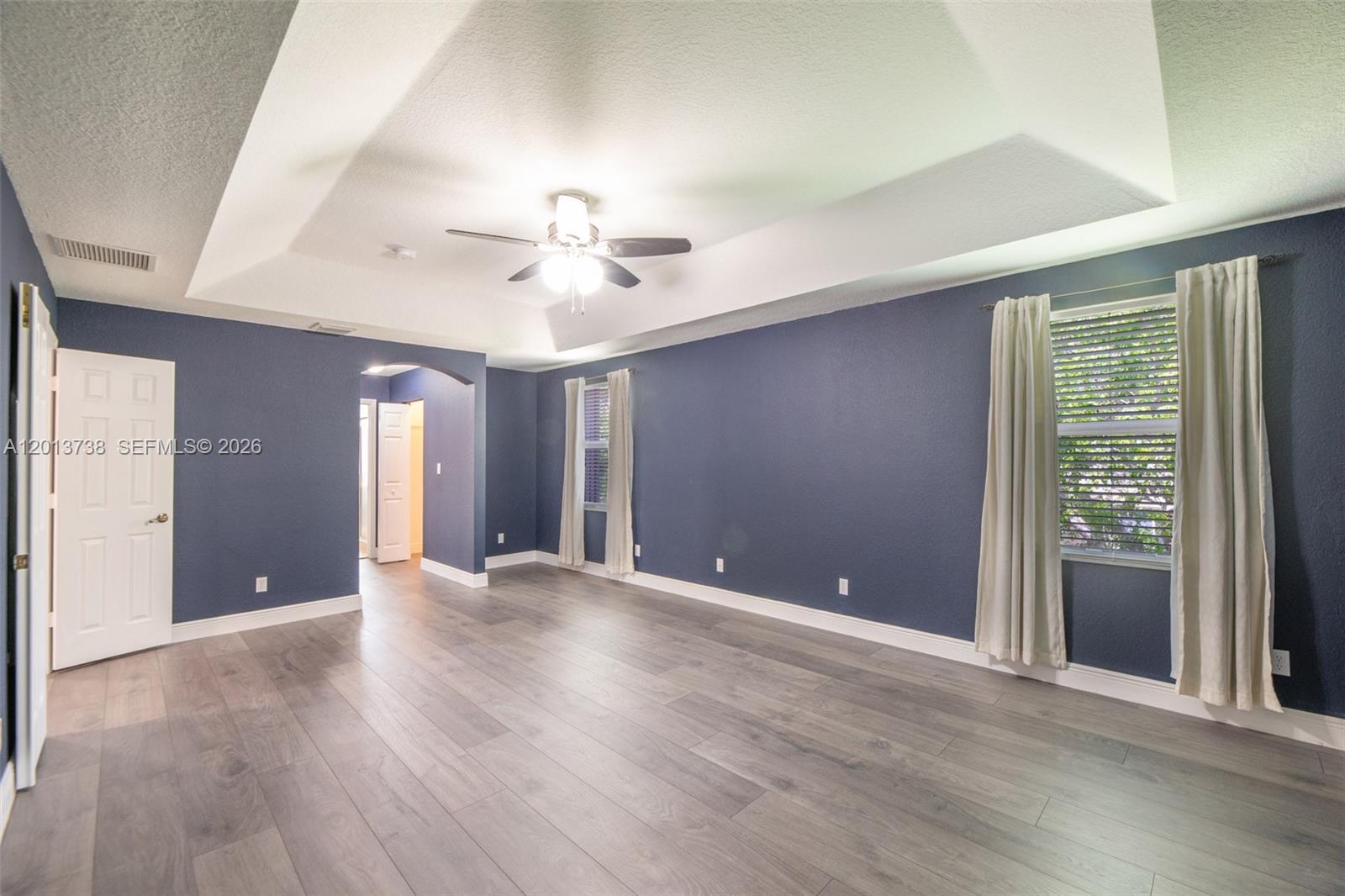 ISLES AT WESTON - Residential