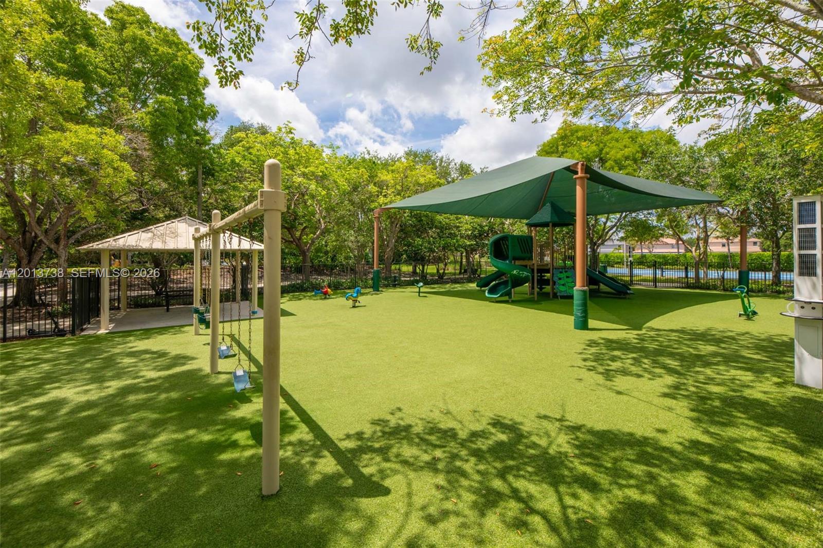 ISLES AT WESTON - Residential