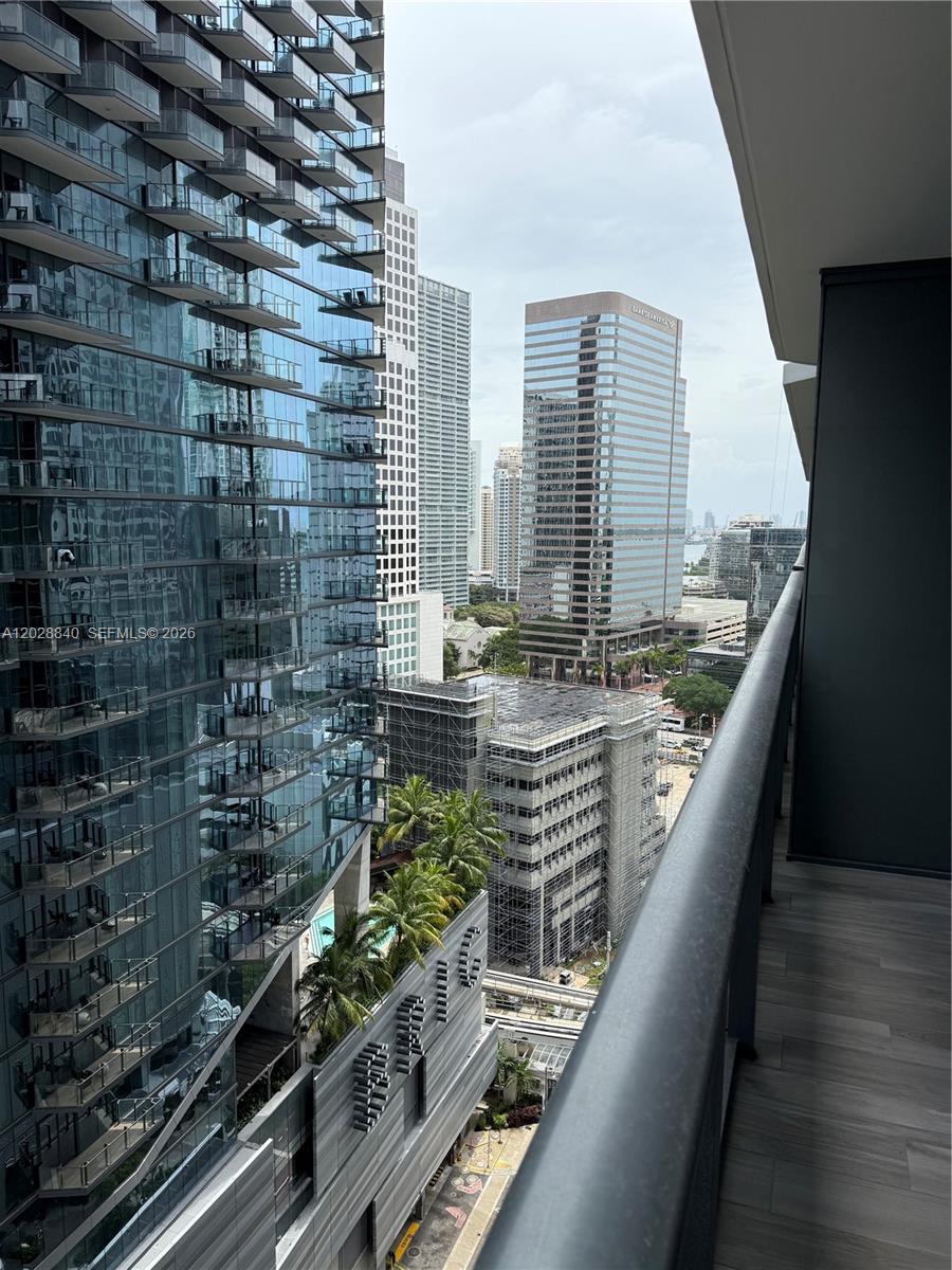 801 SMA RESIDENCES CONDO - Residential