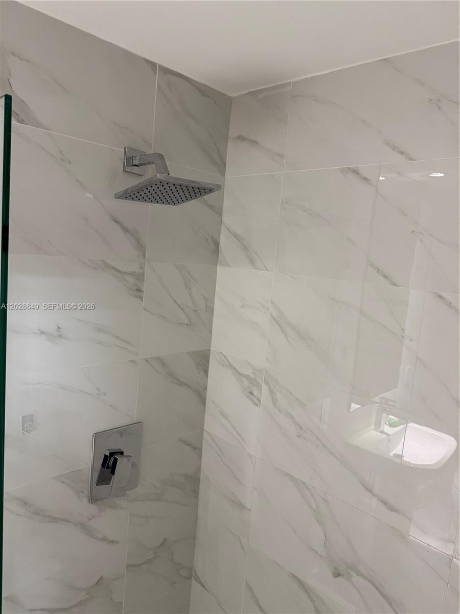 801 SMA RESIDENCES CONDO - Residential