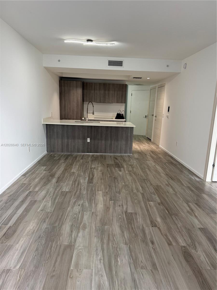 801 SMA RESIDENCES CONDO - Residential