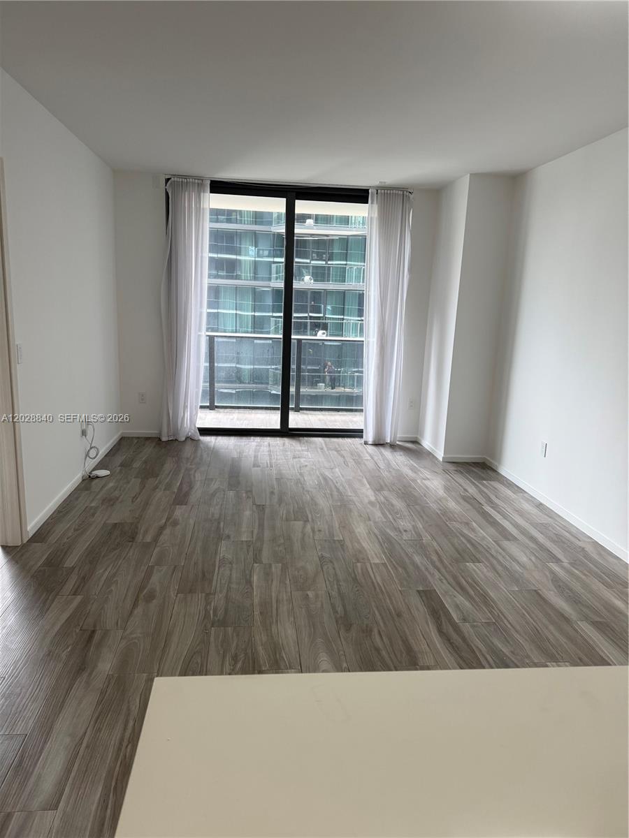801 SMA RESIDENCES CONDO - Residential