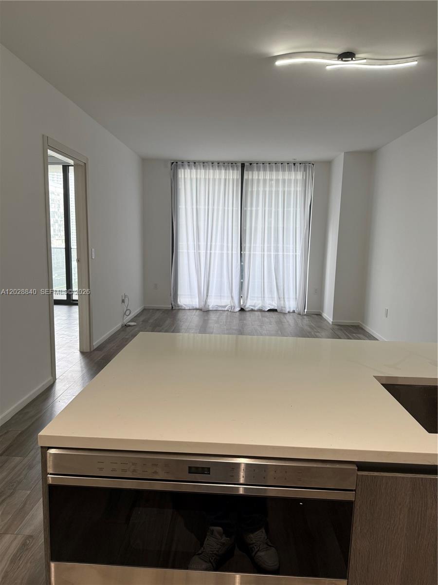801 SMA RESIDENCES CONDO - Residential