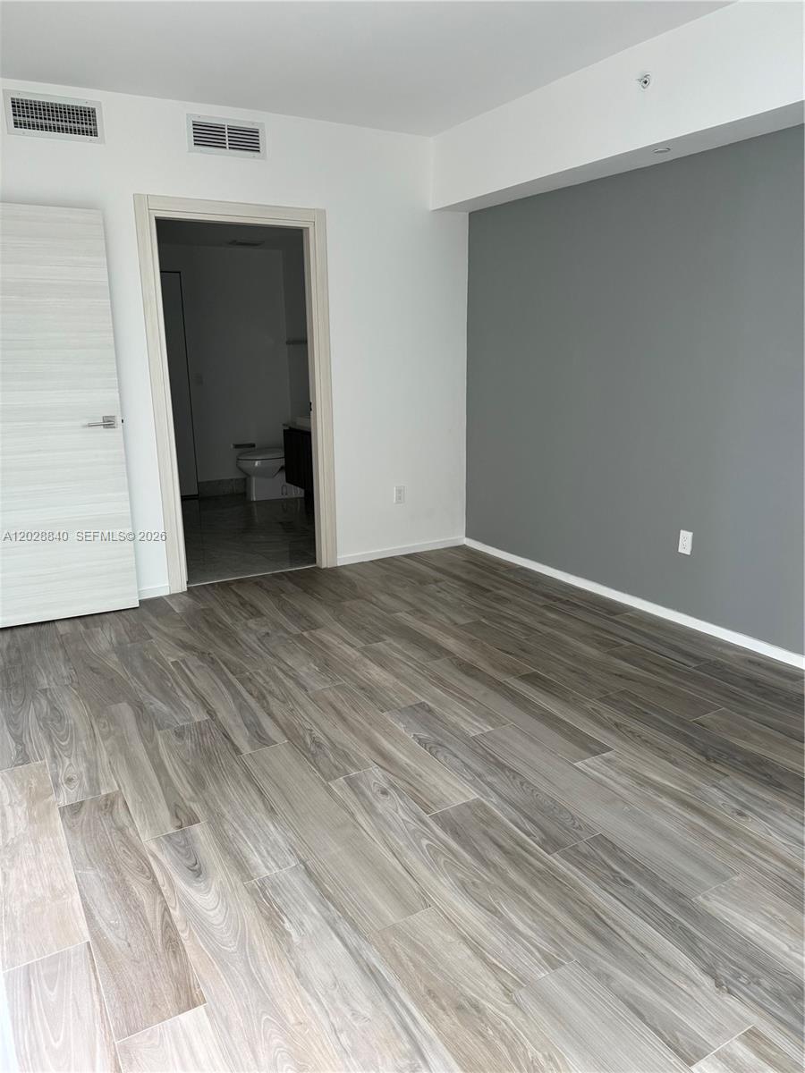 801 SMA RESIDENCES CONDO - Residential