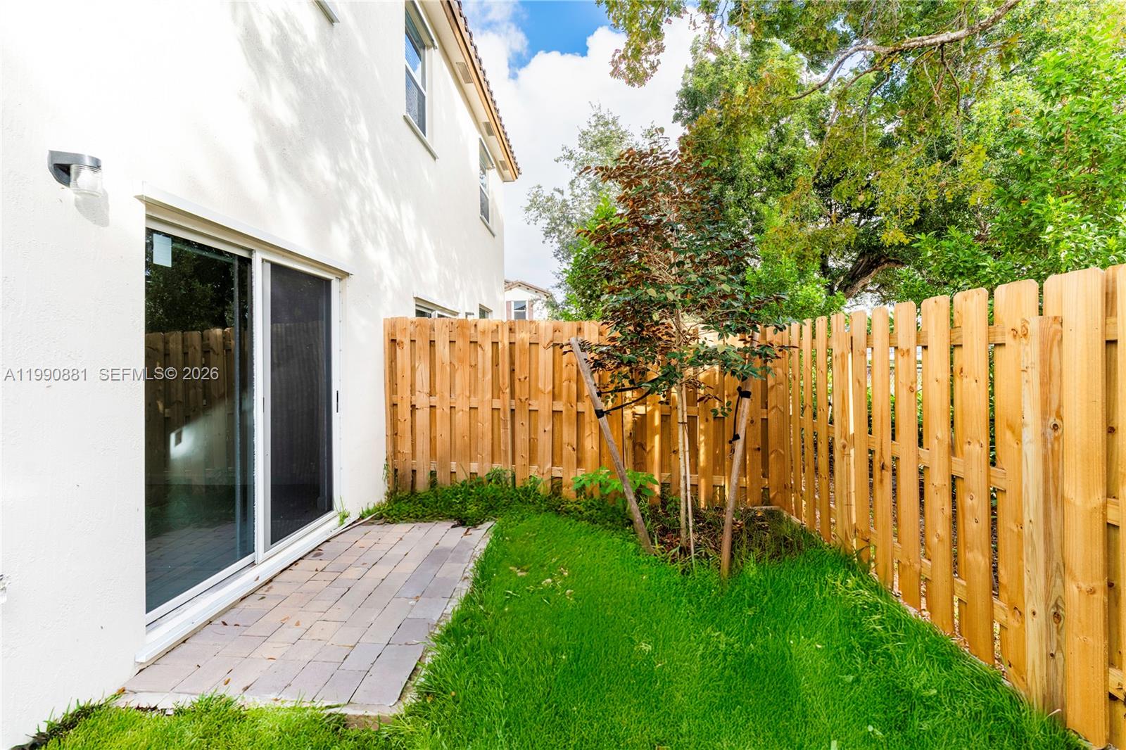 CALCUTTA FIRST ADDITION - Residential