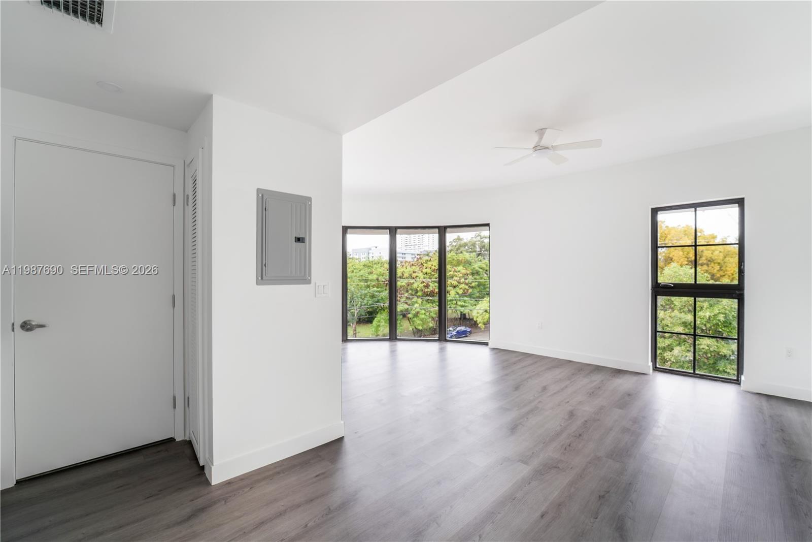 HIGHLAND PARK - Residential Lease