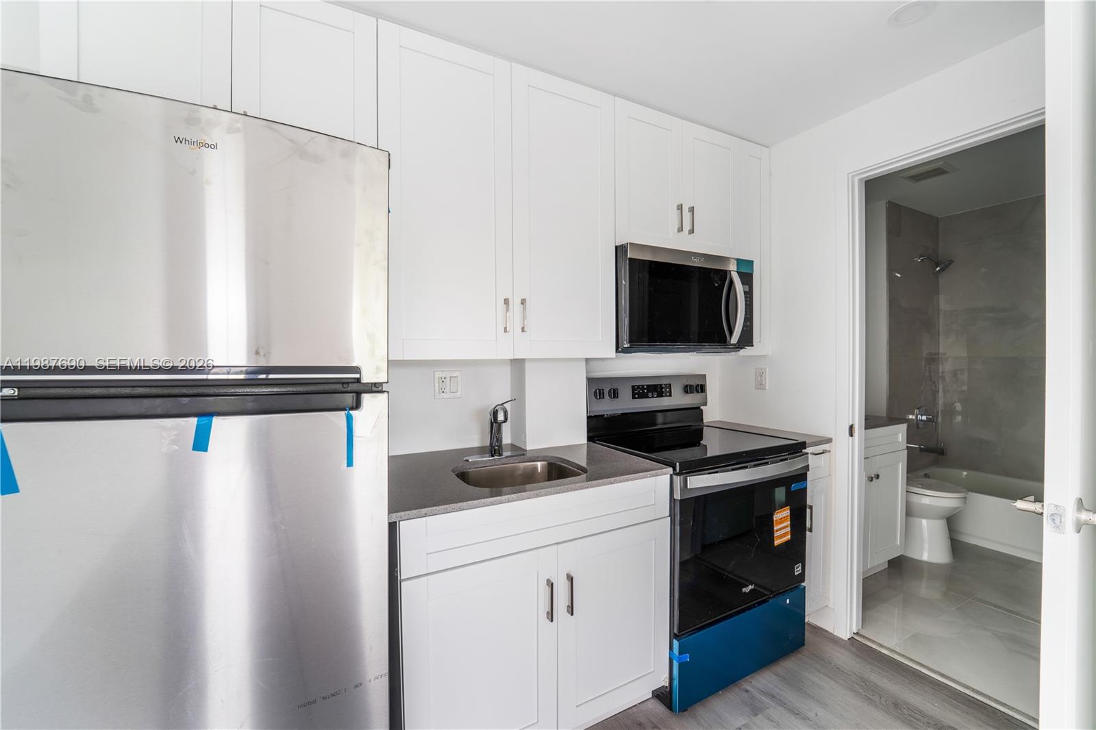 HIGHLAND PARK - Residential Lease