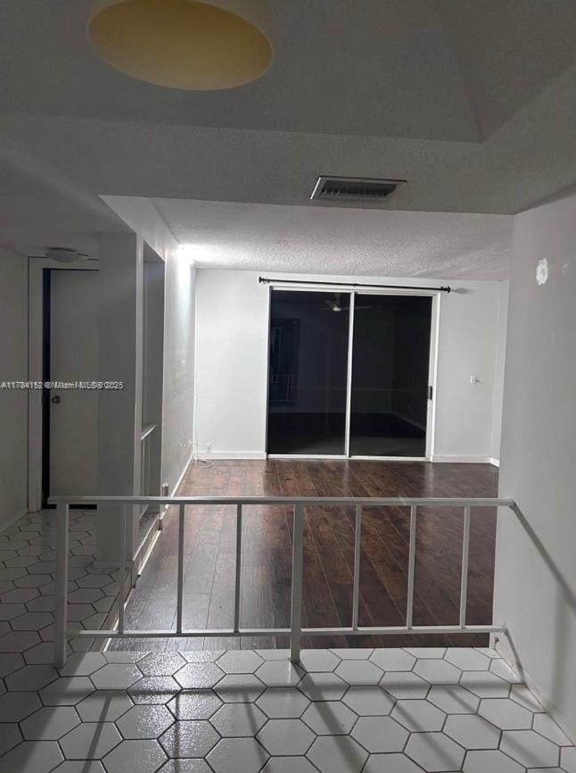 Rental Property at 3720 Inverrary Dr 3C, Lauderhill, Miami-Dade County, Florida - Bedrooms: 1 
Bathrooms: 2  - $1,500 MO.