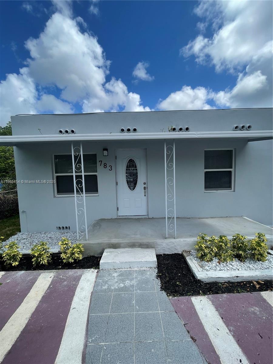 783 NW 98th St