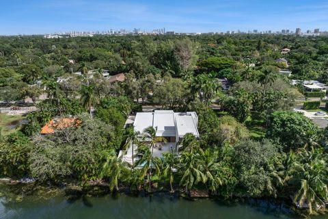 A home in Biscayne Park