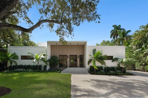 A home in Biscayne Park