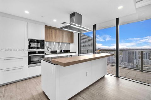 1000 Brickell Plz 3112 Miami FL 33131