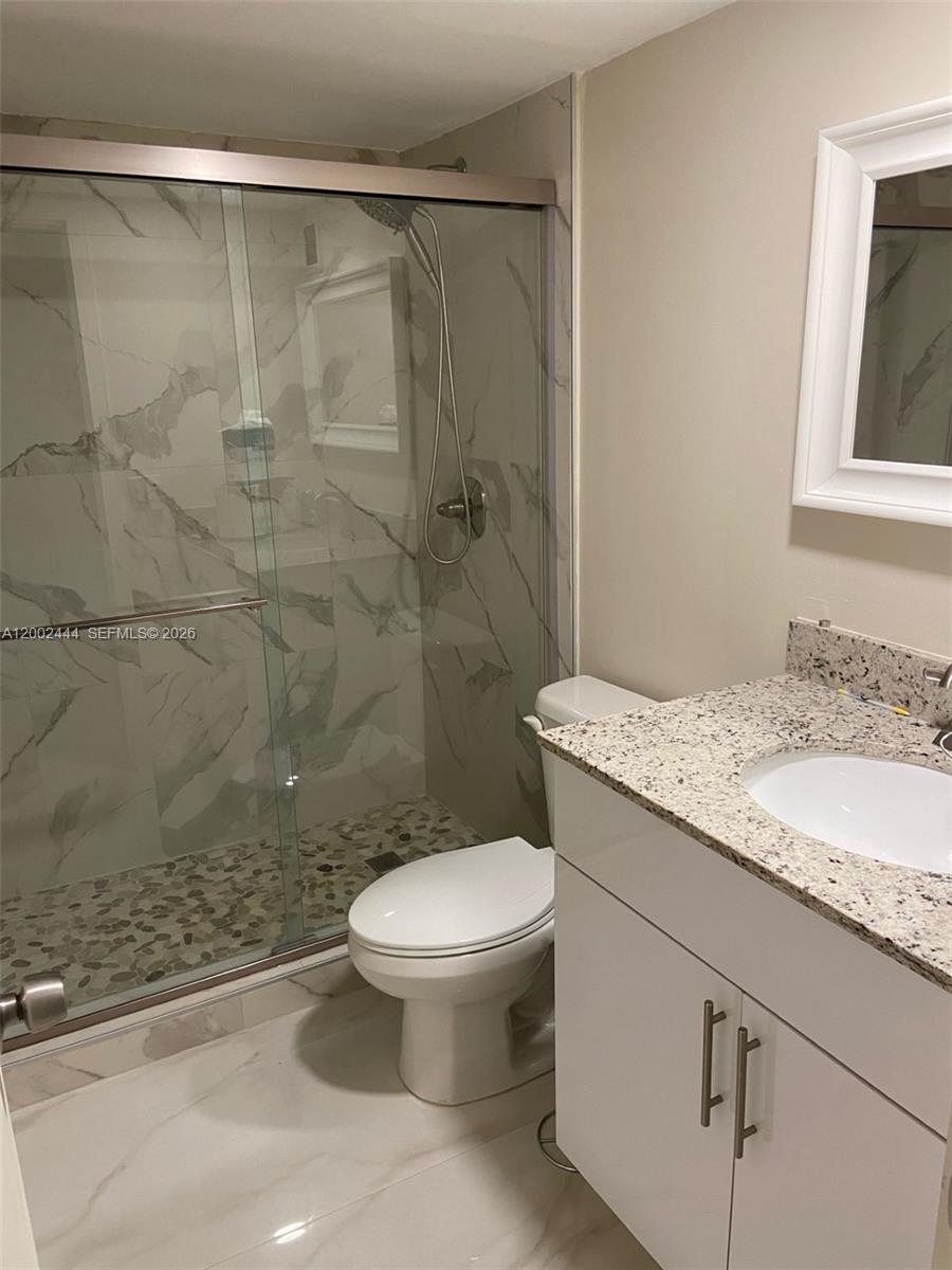 PLAZA TOWERS NORTH CONDO - Residential