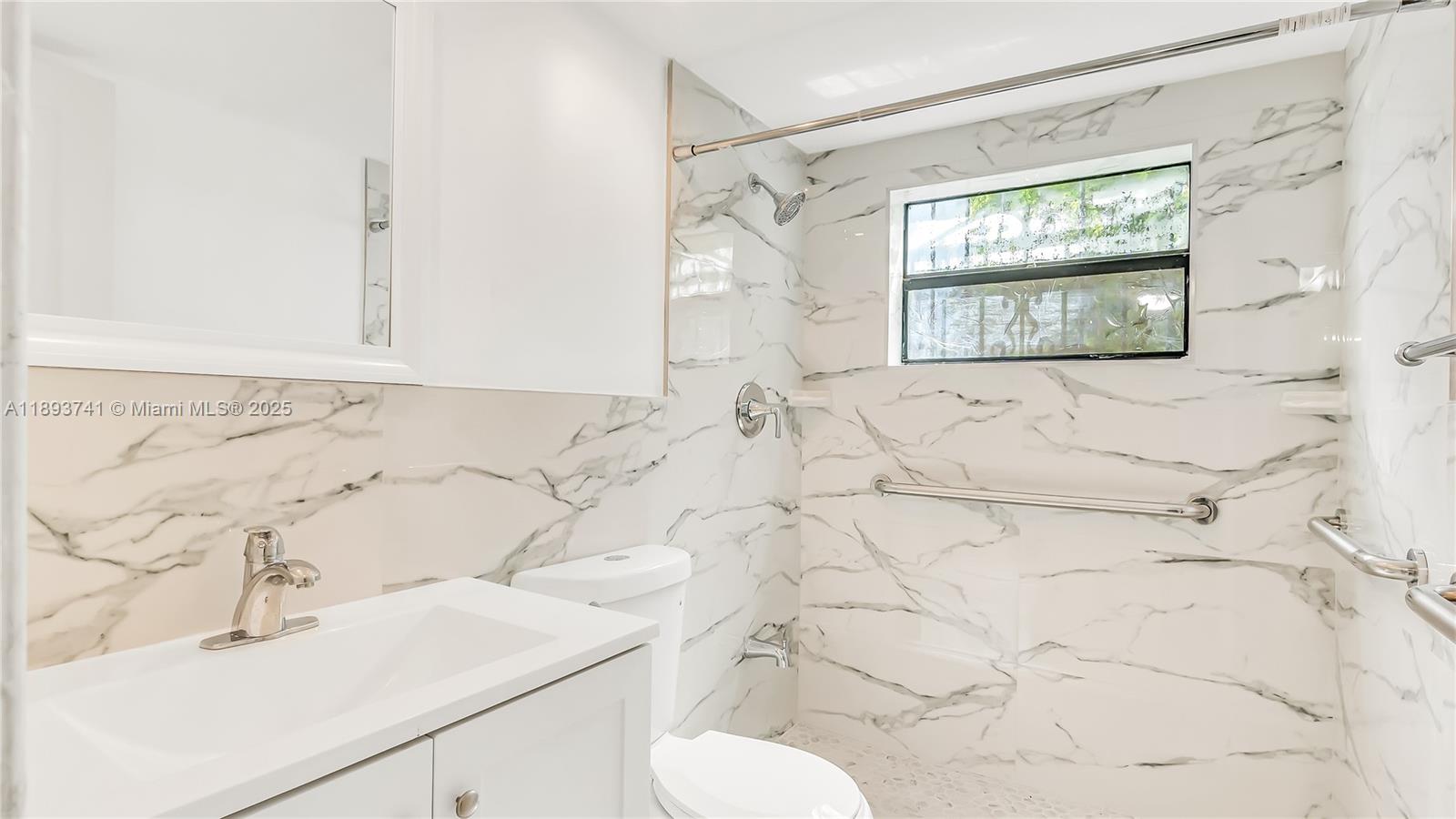 FLAMINGO CONDO - Residential