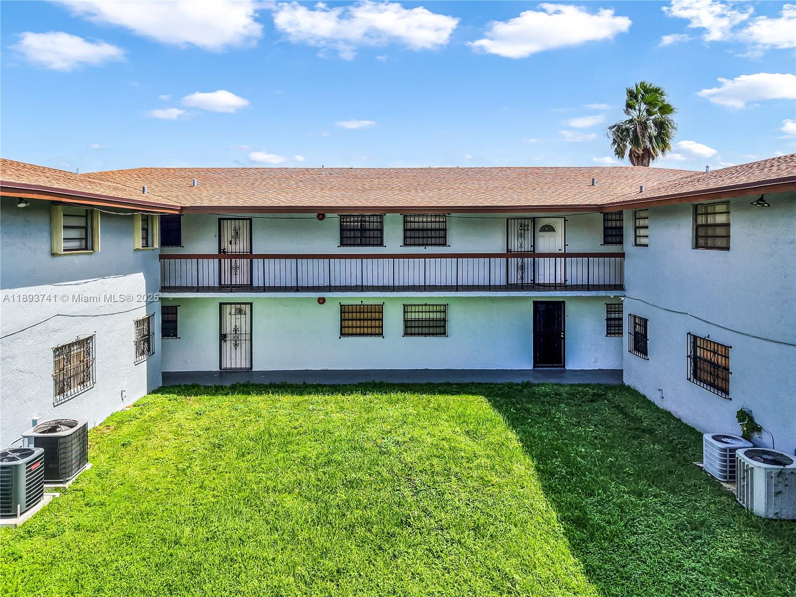 FLAMINGO CONDO - Residential