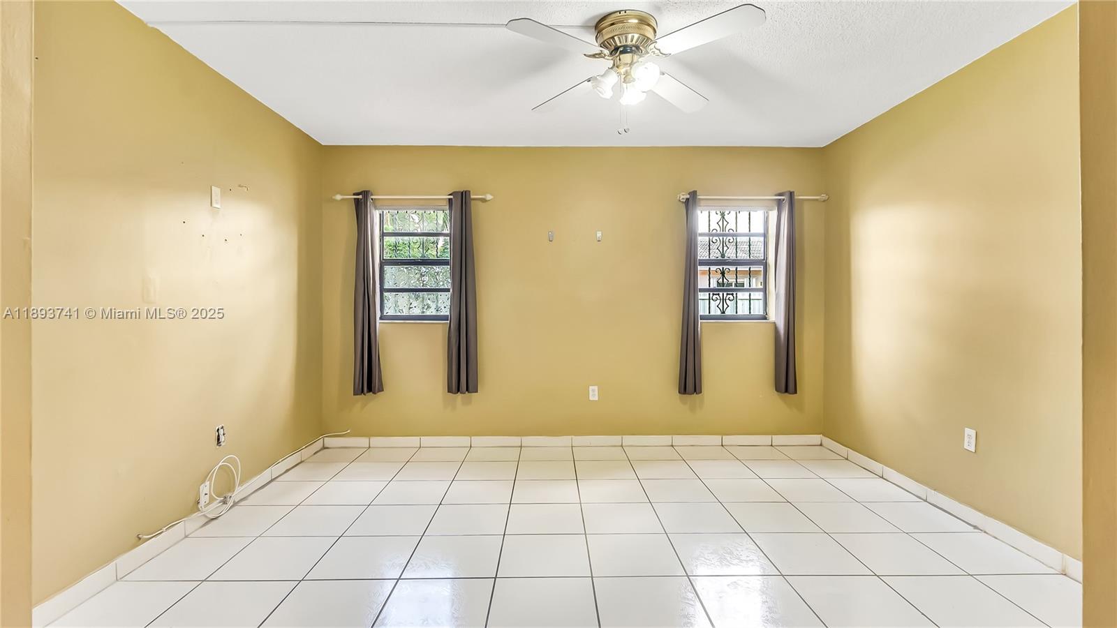 FLAMINGO CONDO - Residential
