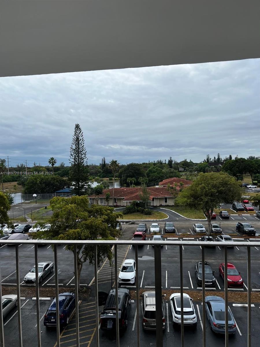 MANORS OF INVERRARY XII - Residential Lease