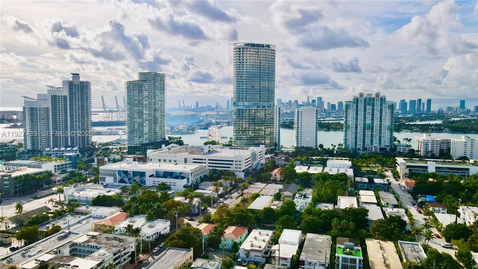 644 MERIDIAN BUILDING CON - Residential