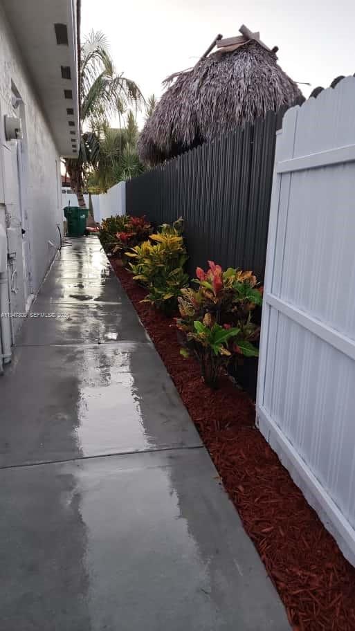 FC SUB WEST - Residential