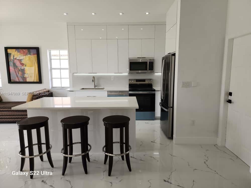 FC SUB WEST - Residential