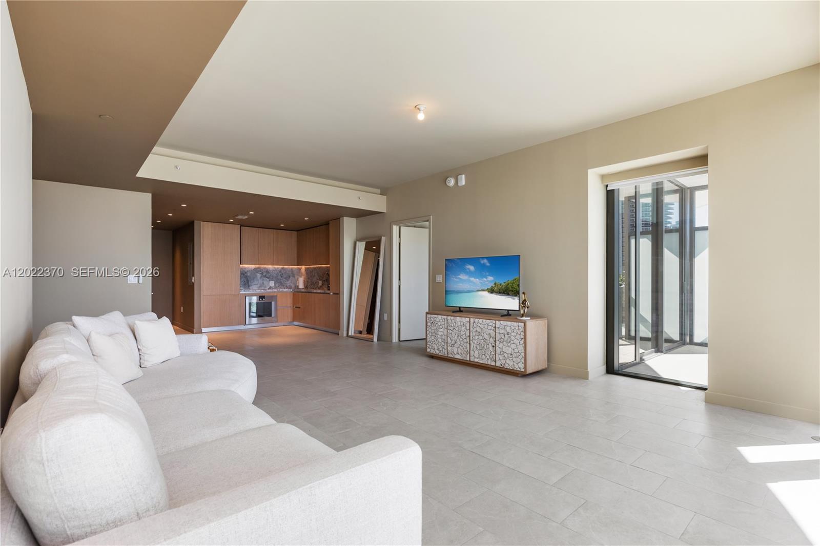 500 Alton Rd 802
