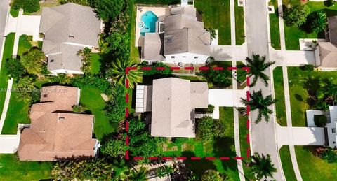Photo of 12149 Quilting Ln, Boca Raton, FL 33428 (MLS # A11888573)