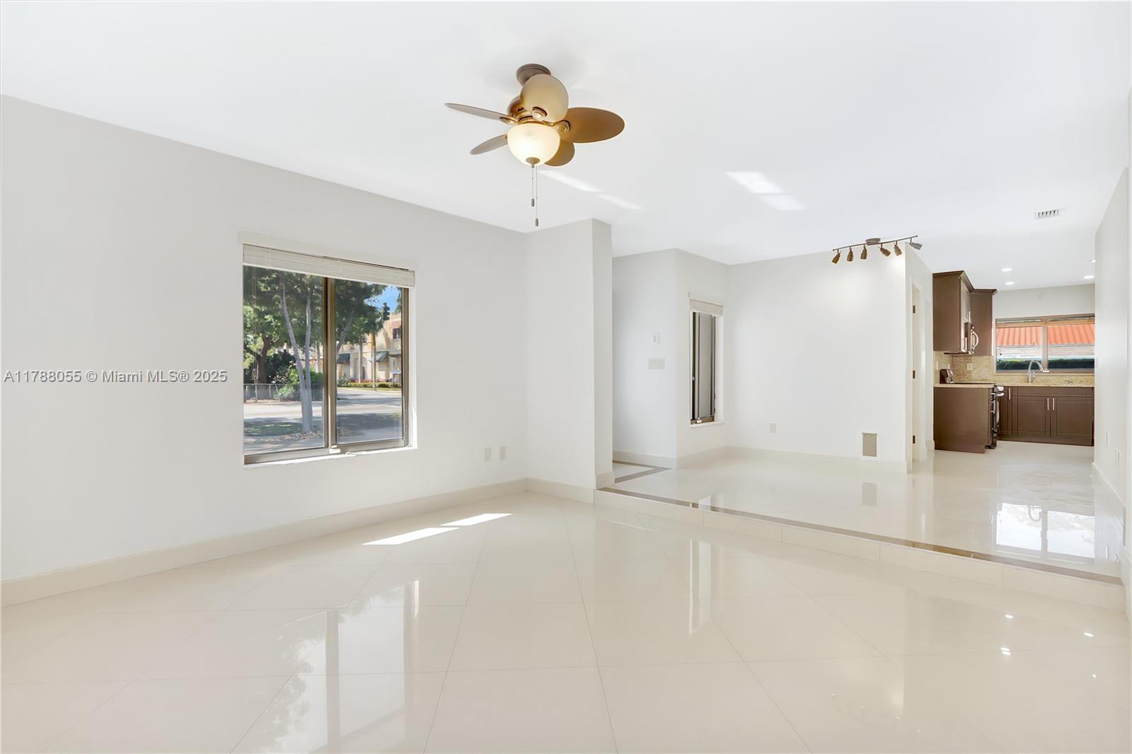 1605 Red Rd.