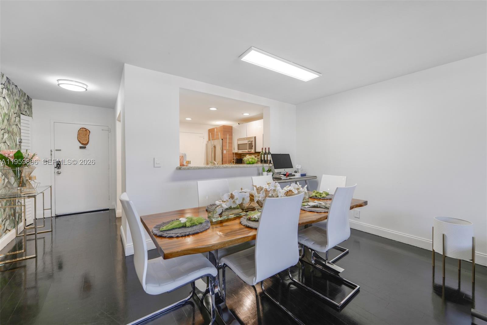 MEADOWBROOK CONDO APTS BL - Residential