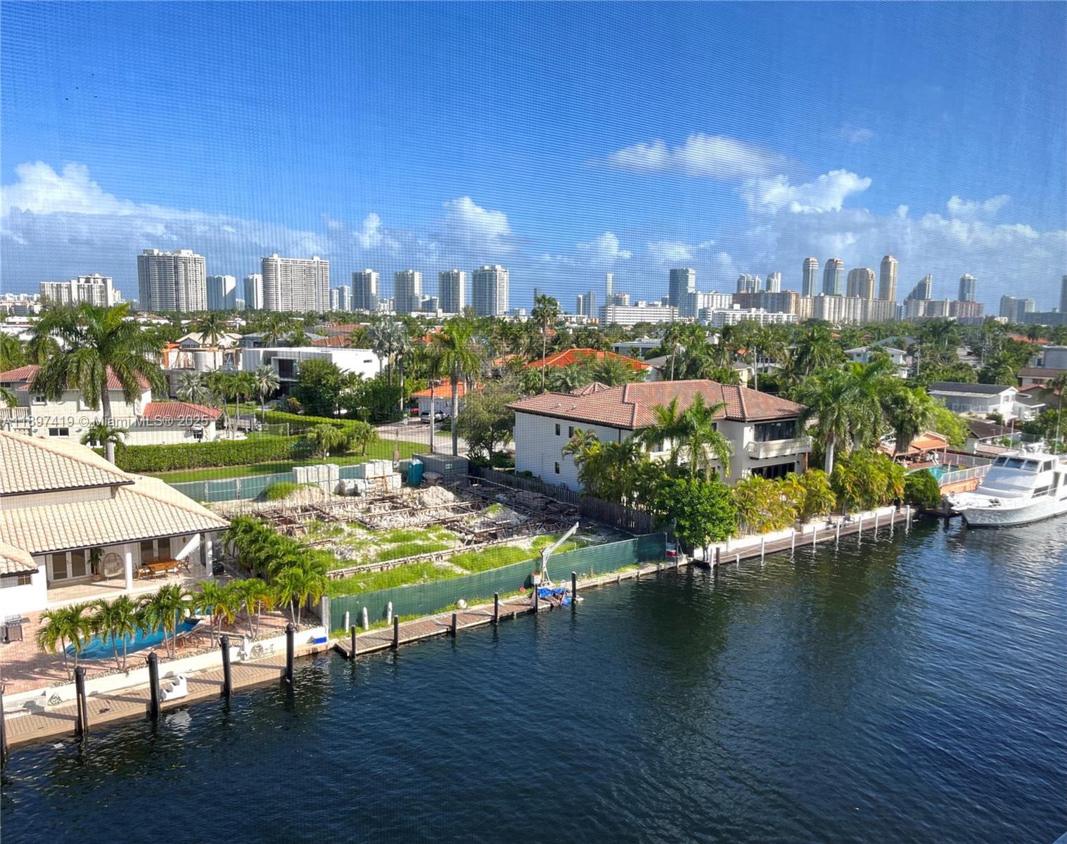 BAYSWATER COURT CONDO - Residential