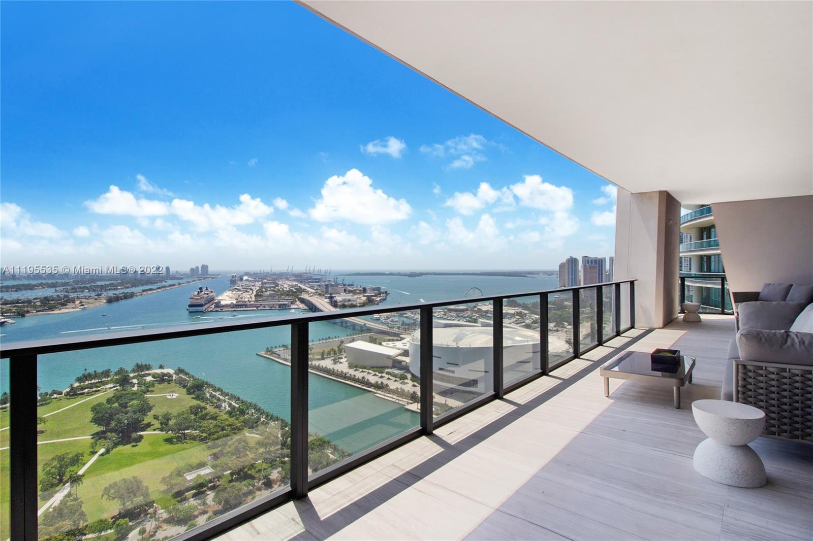 ONE THOUSAND MUSEUM CONDO - Residential