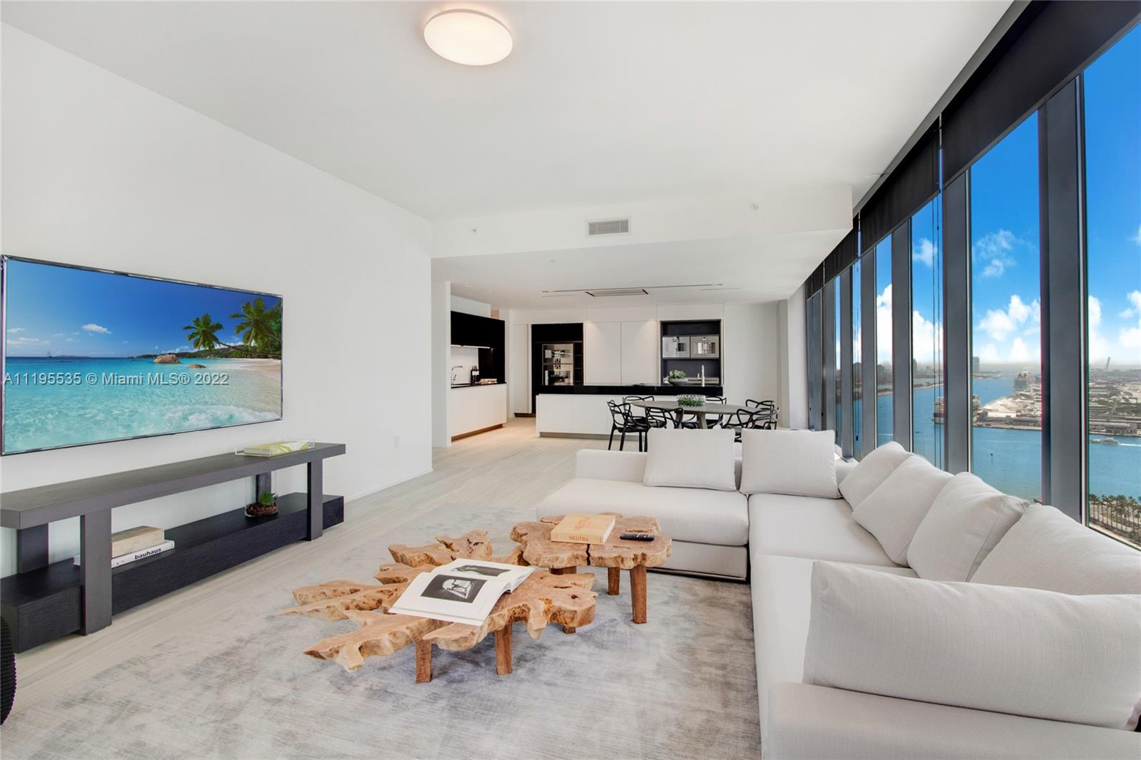 ONE THOUSAND MUSEUM CONDO - Residential