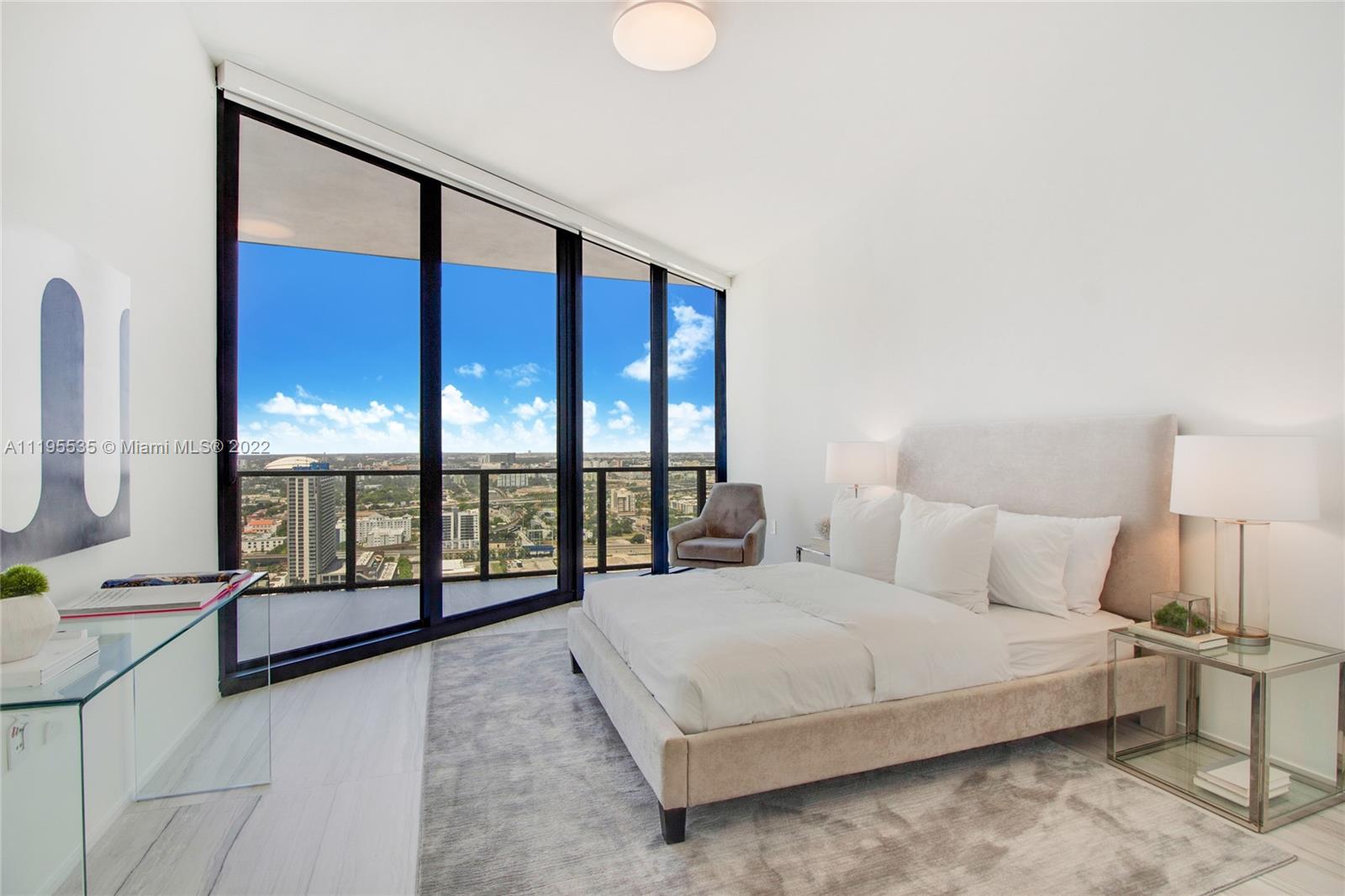 ONE THOUSAND MUSEUM CONDO - Residential