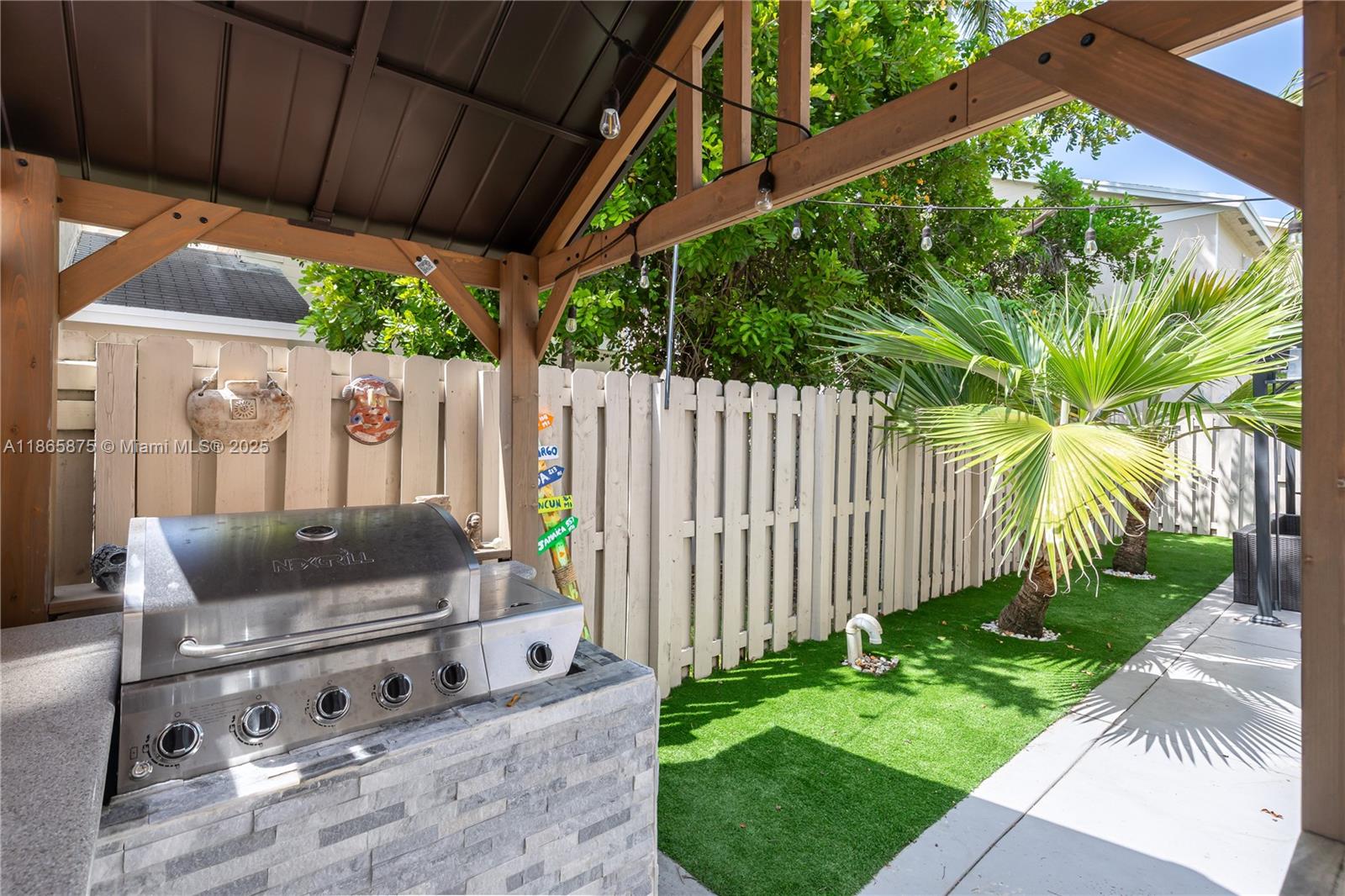 DEERWOOD VILLAS SEC 3 REP - Residential