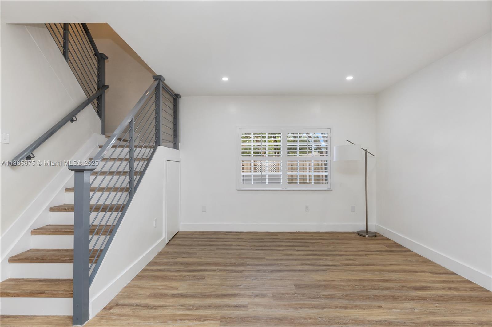 DEERWOOD VILLAS SEC 3 REP - Residential