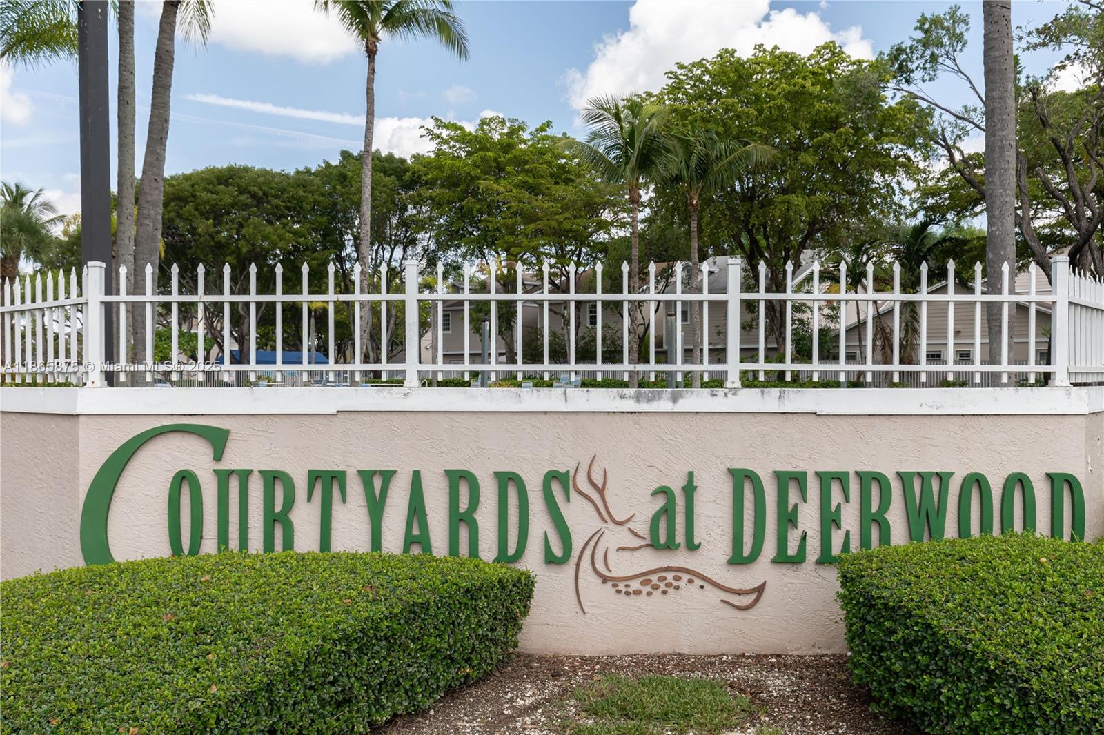 DEERWOOD VILLAS SEC 3 REP - Residential