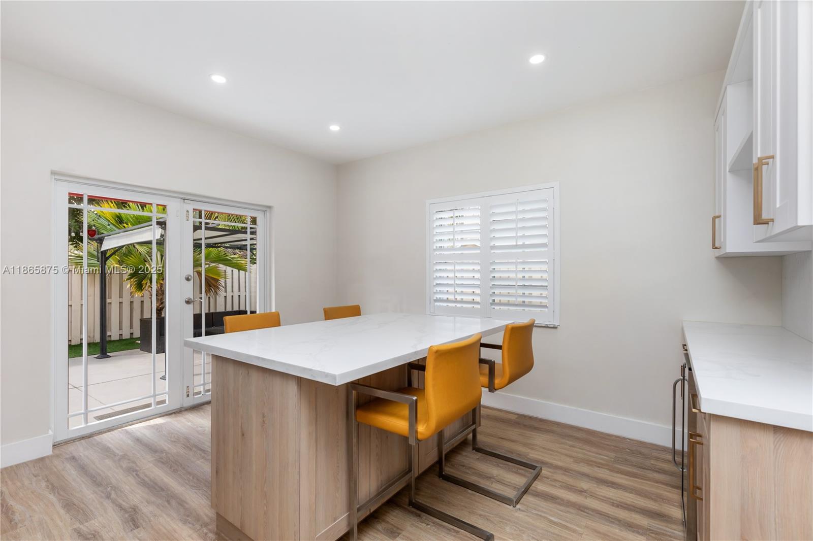 DEERWOOD VILLAS SEC 3 REP - Residential