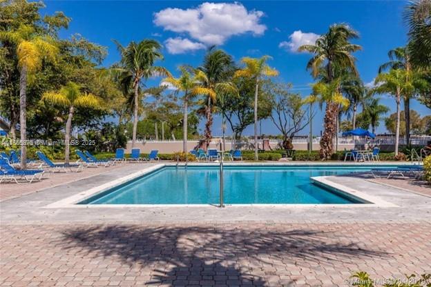 DEERWOOD VILLAS SEC 3 REP - Residential