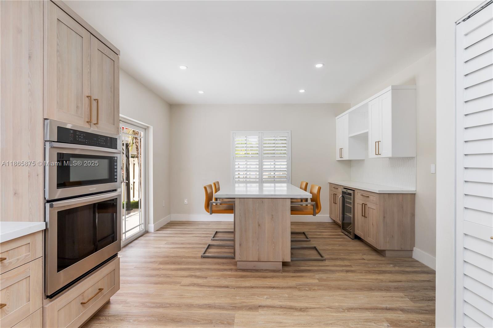 DEERWOOD VILLAS SEC 3 REP - Residential