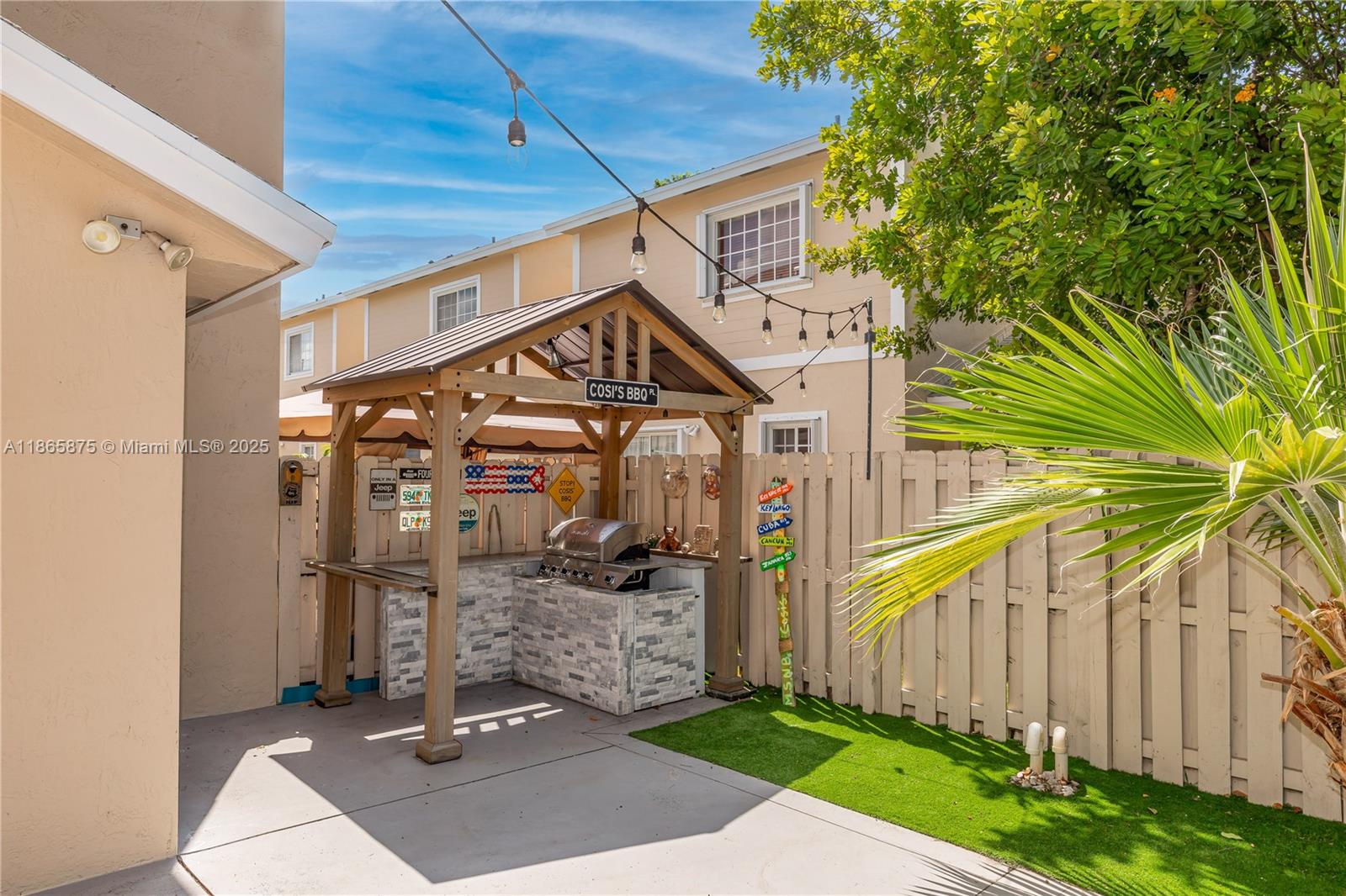 DEERWOOD VILLAS SEC 3 REP - Residential