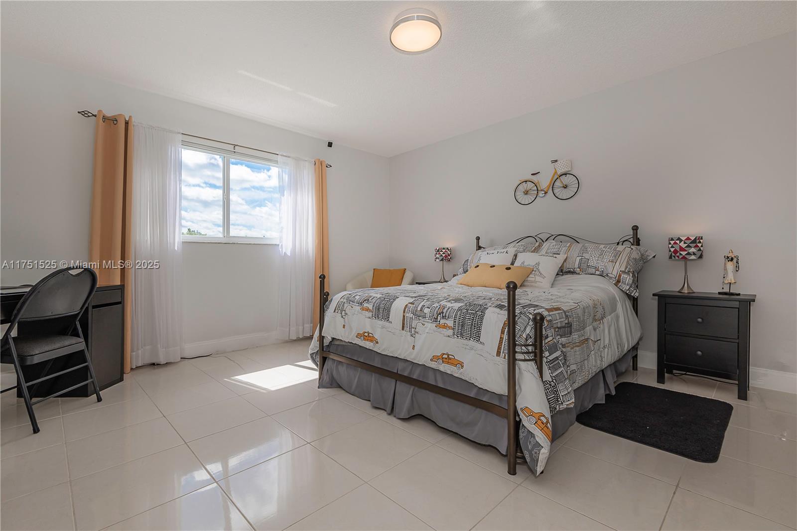 CASTLE APARTMENTS 12 COND - Residential