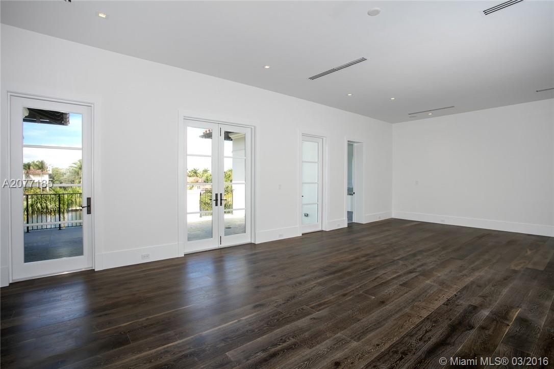 GABLES ESTS NO 2 - Residential