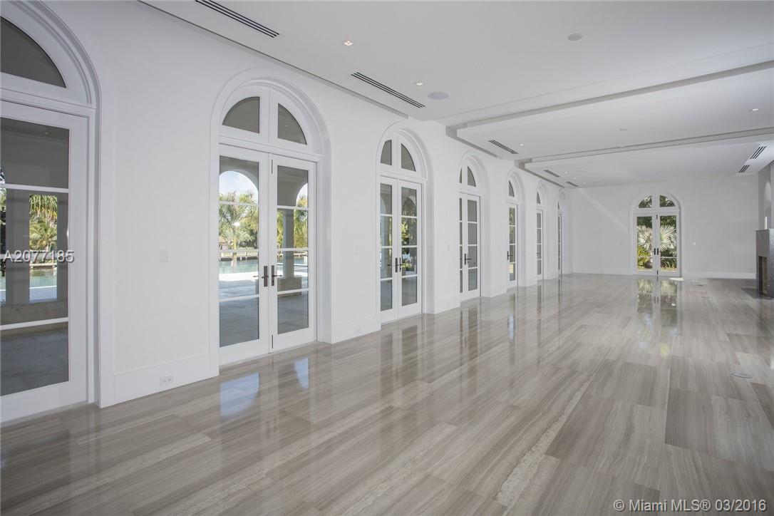 GABLES ESTS NO 2 - Residential