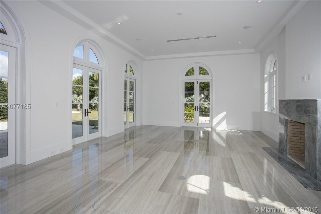 GABLES ESTS NO 2 - Residential