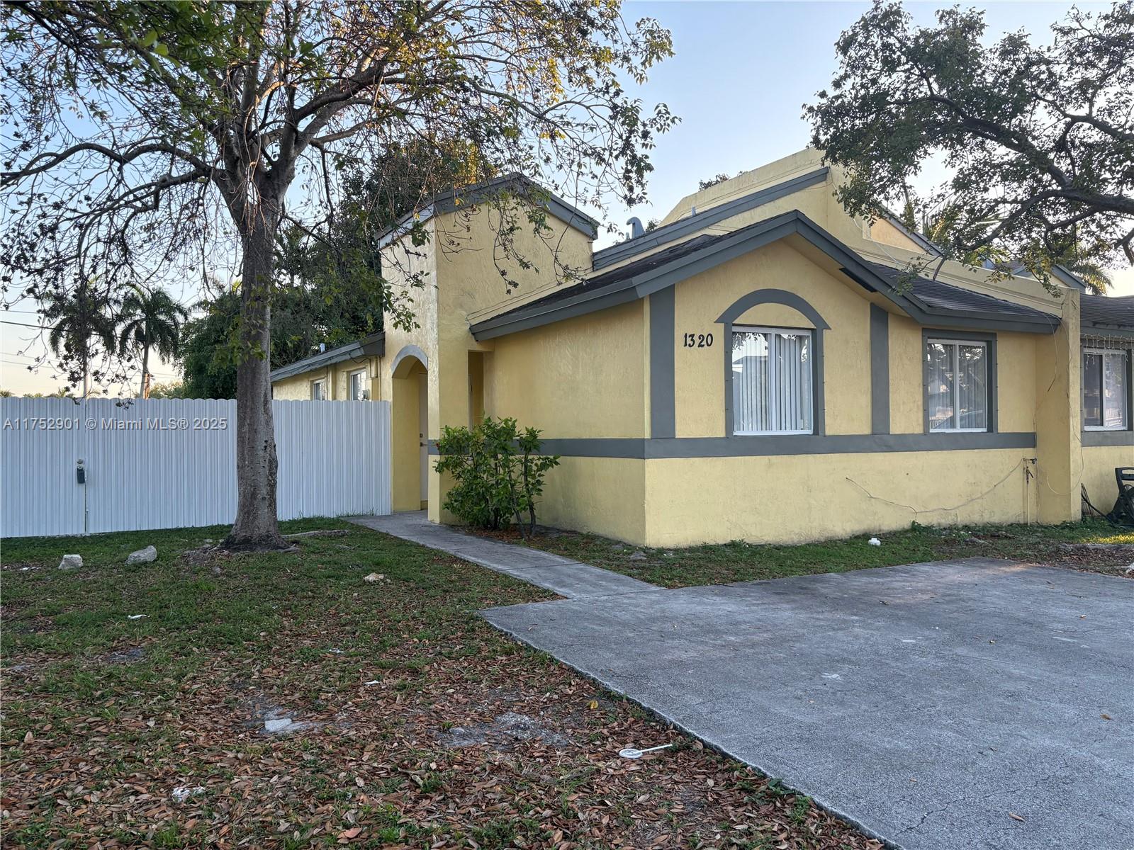1320 NW 103rd St 1320